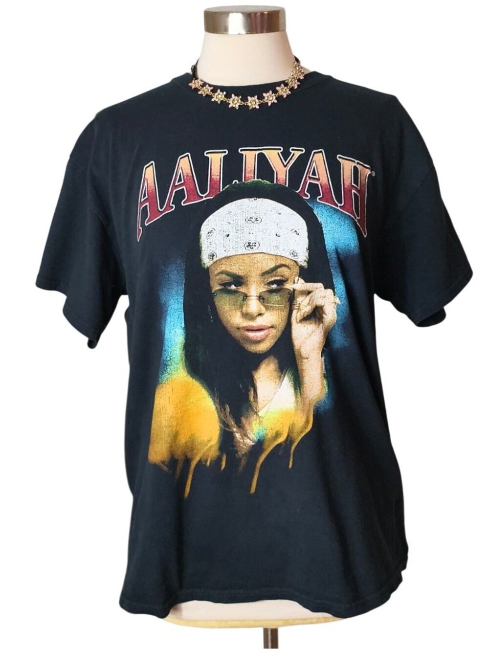 VTG Aaliyah XL Y2K Graphic Tee Bandana Black Rap R&B Hip Hop Music Cotton Artist